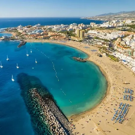 Callisto Апартаменты *